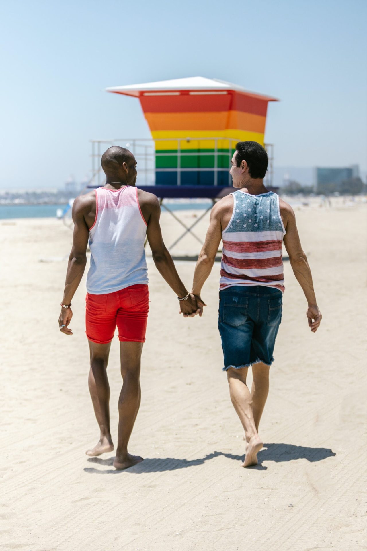 trouver compagnon de voyage gay