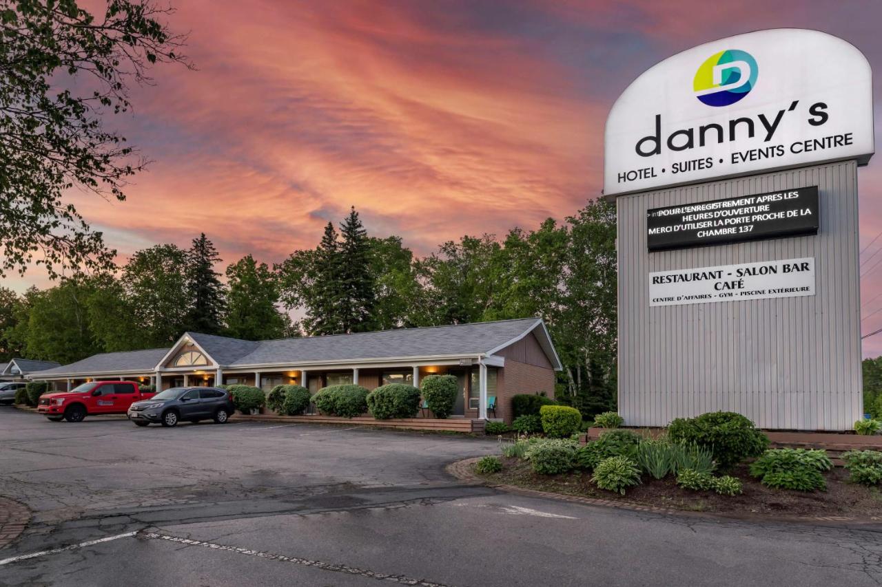 Danny's Hotel & Suites est un hôtel gay friendly à Beresford au Nouveau-Brunswick